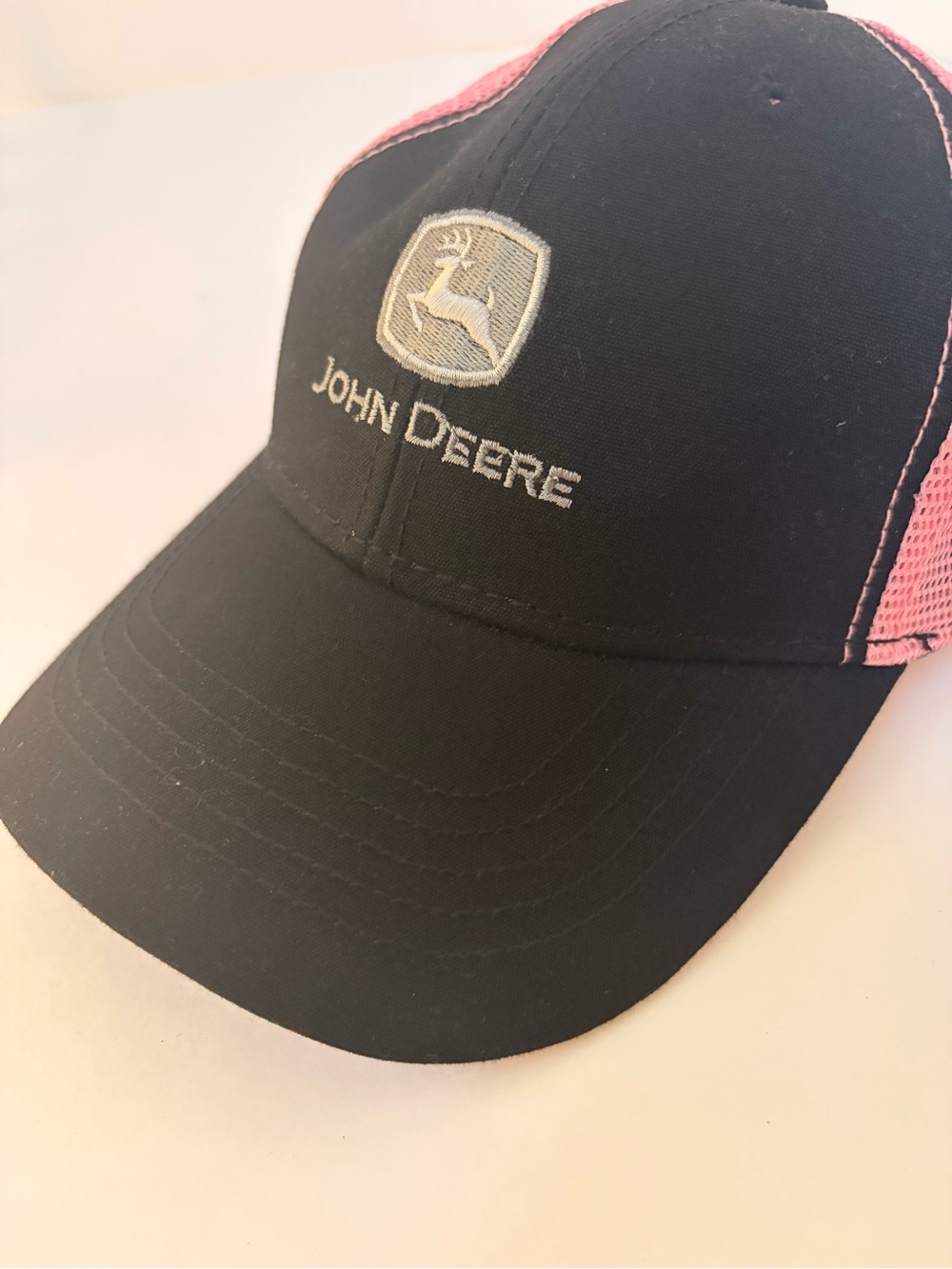 🎀Pink JOHN DEERE Mesh Trucker Hat